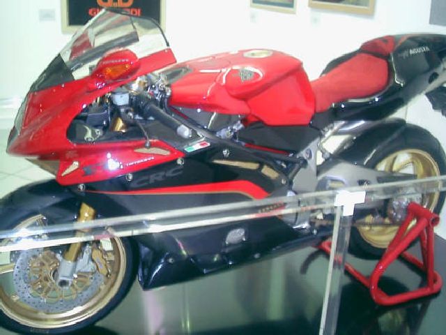 MV Agusta 1000 2