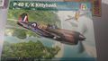 P-40 E-K Kittyhawk - Foto 1