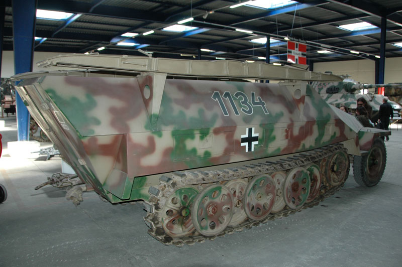 SCHUTZENPANZERWAGEN 2