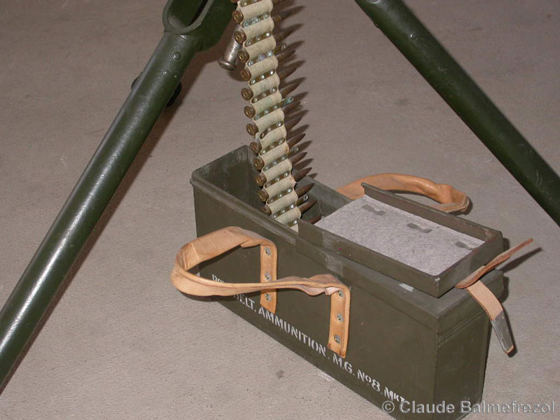 vickers-caisse-munitions..jpg