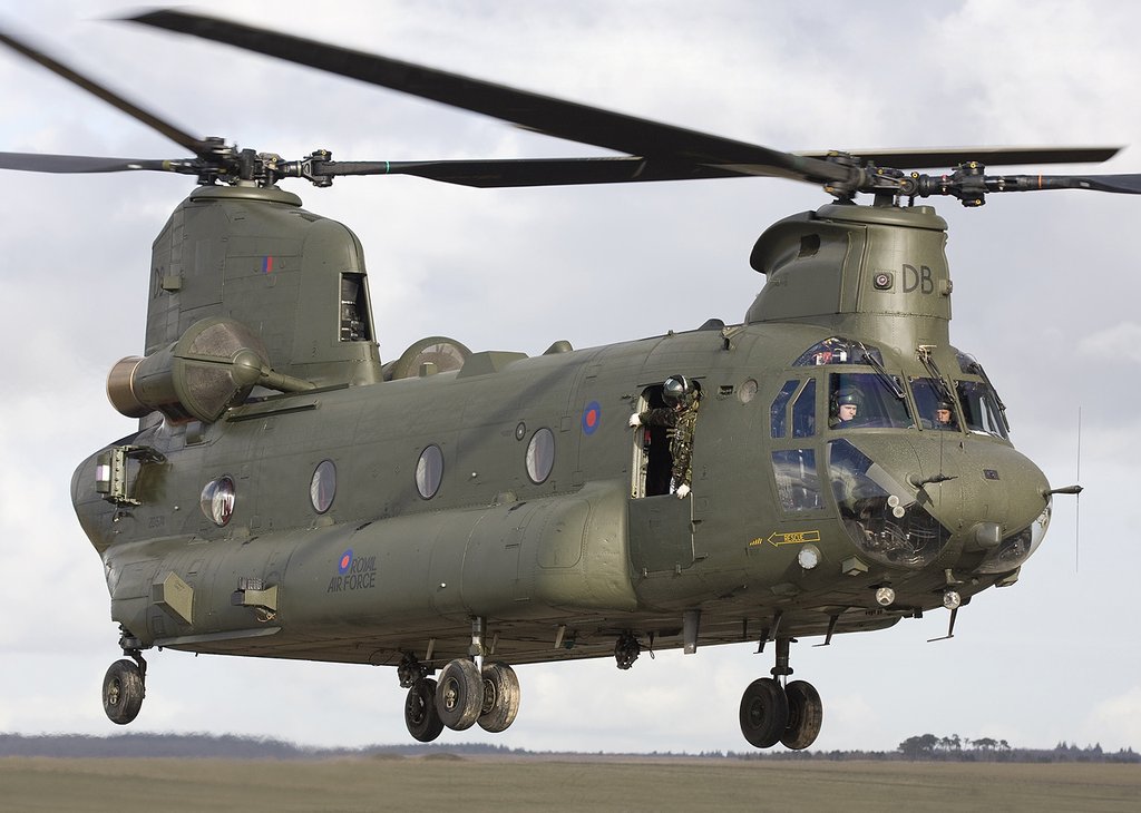 Boeing-Chinook CH-47_2 (75).jpeg