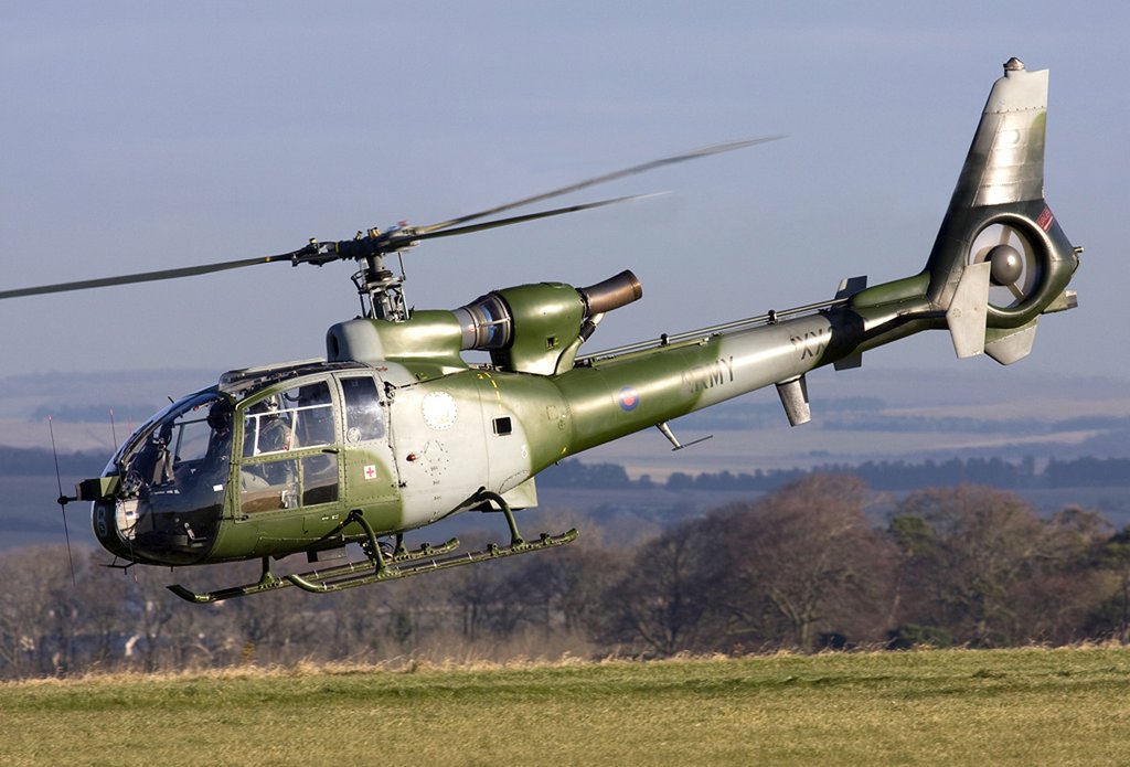 Westland-SA-341-Gazelle_2 (42).jpeg